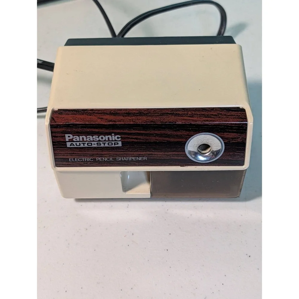 Panasonic Electric Pencil Sharpener Model # KP-110 Vintage Tested Working